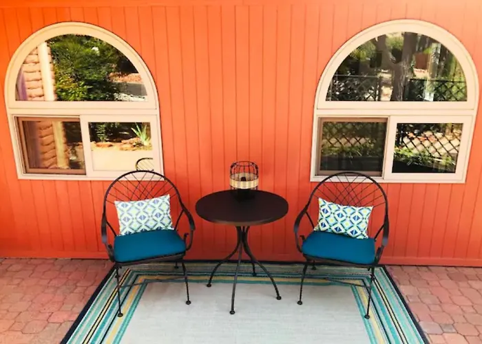 Hébergement de vacances Red Rock Escape - Cozy King Bed & Gardens, Trails, Views, Red Rock Pass