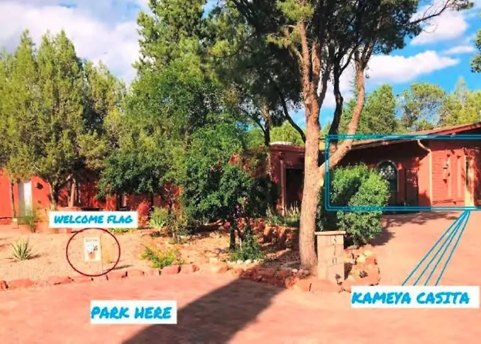 Red Rock Escape - Cozy King Bed & Gardens, Trails, Views, Red Rock Pass Hébergement de vacances Sedona